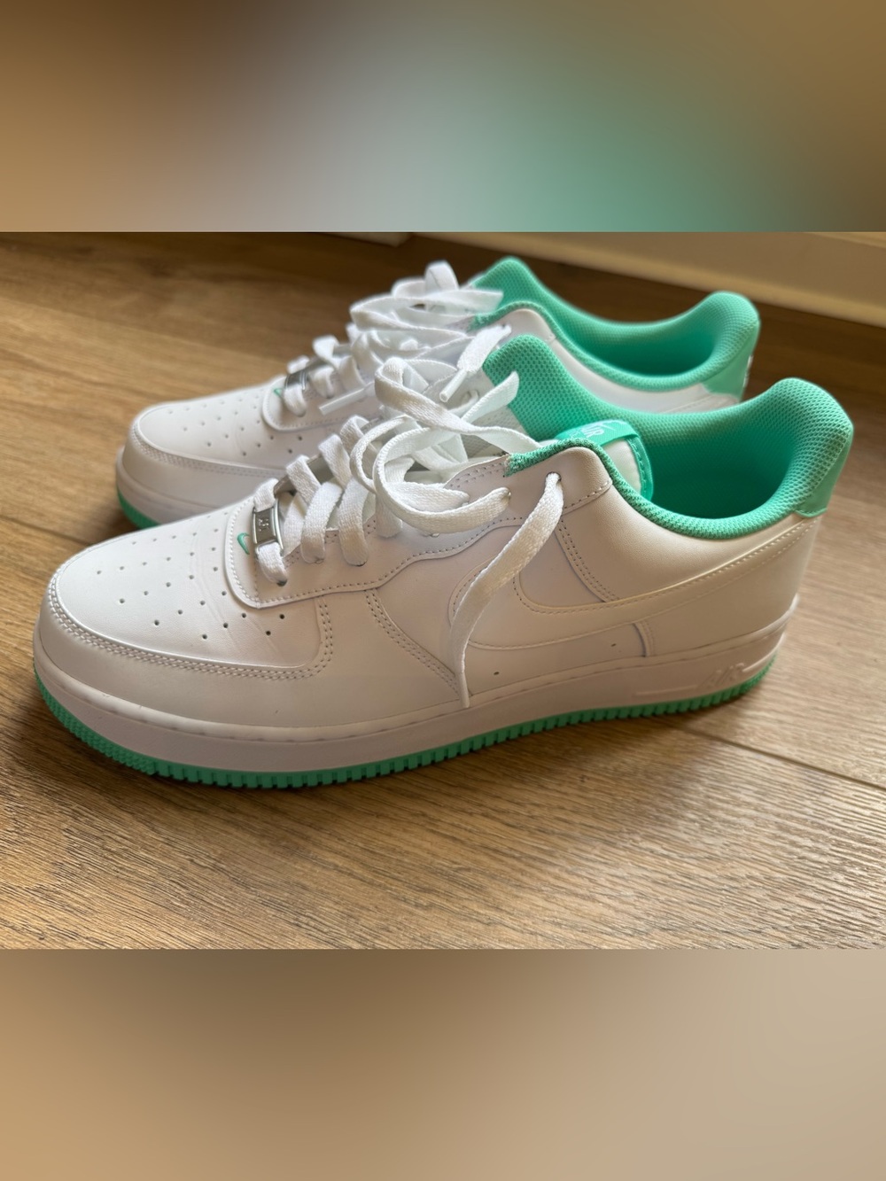 Nike Air Force 1 White Light Sneakers